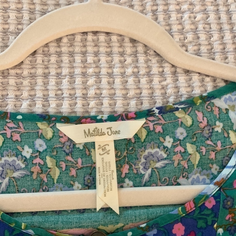 Matilda Jane Evergreen top medium like new freshly laundered ready to wear - Picture 7 of 7